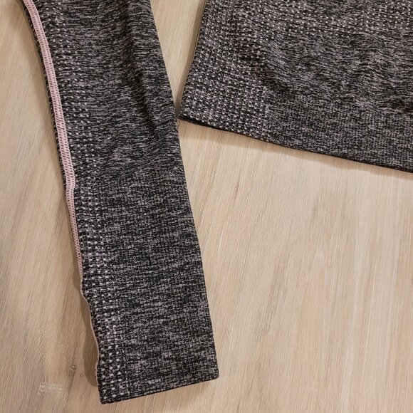 PINK | Victoria's Secret Seamless Long Sleeve Workout Crop Top | Sz. S - Picture 3 of 7